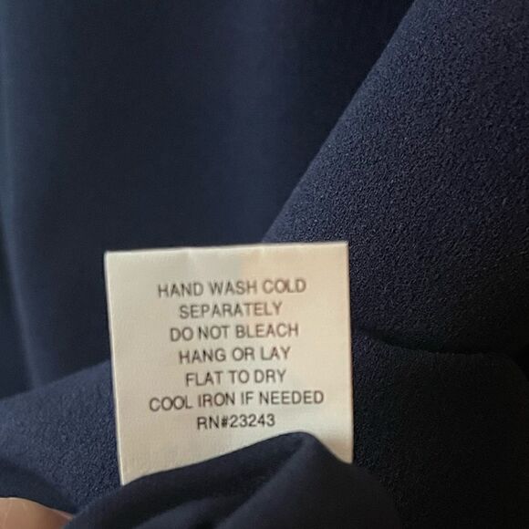 NWTs NY&C Navy Classy Ballerina Length Flutter Sleeve Dress Size Small - Picture 10 of 12